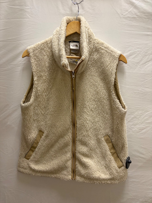 Vist Large View of Product Image Which is Used The North Face Lightweight Vest L-12/14