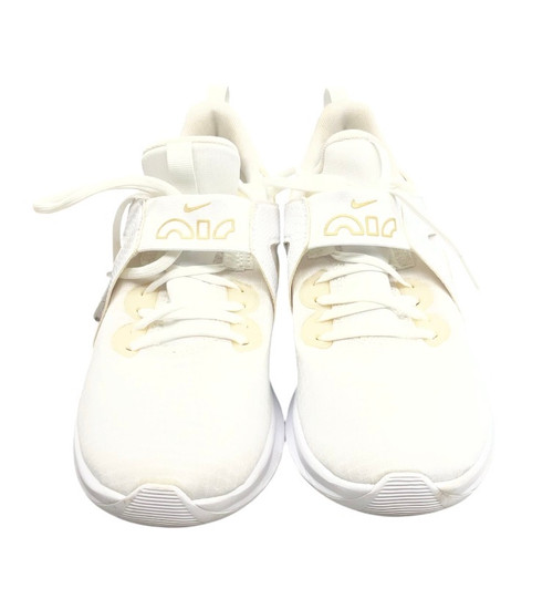 Vist Large View of Product Image Which is Used Nike Performance Shoes 7