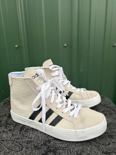 Vist Large View of Product Image Which is Used Adidas Performance Shoes 8.5