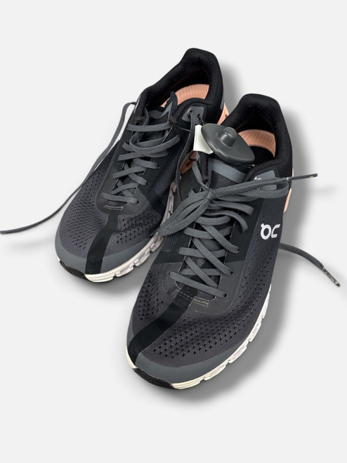 Vist Large View of Product Image Which is Used On Cloud Performance Shoes 7.5