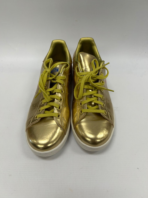 Vist Large View of Product Image Which is Used Adidas Performance Shoes 6.5