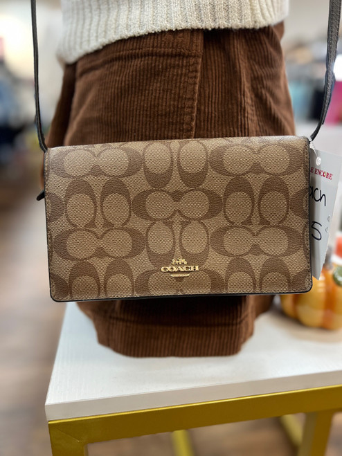 Vist Large View of Product Image Which is Used Coach Small Handbag