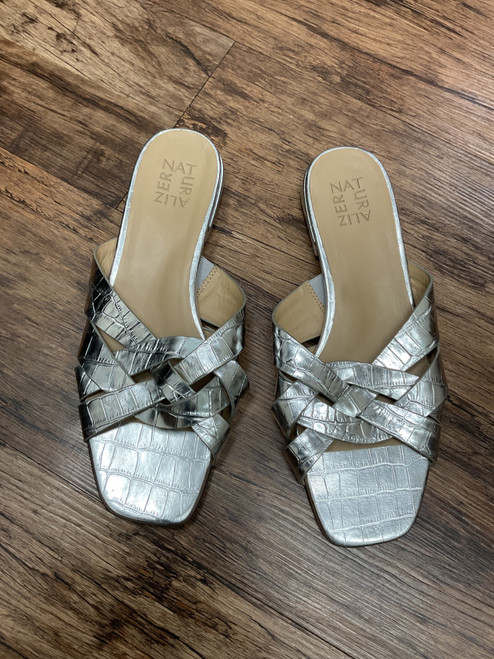 Vist Large View of Product Image Which is Used Naturalizer Sandals 10