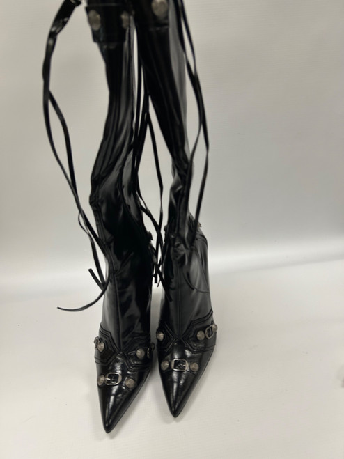 Vist Large View of Product Image Which is Used Unbranded Tall Boots 9