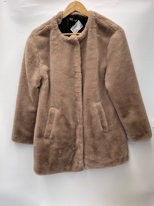 Vist Large View of Product Image Which is Used Zara Short HeavyCoat M-8/10