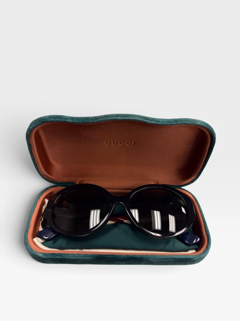 Vist Large View of Product Image Which is Used Gucci Sunglasses