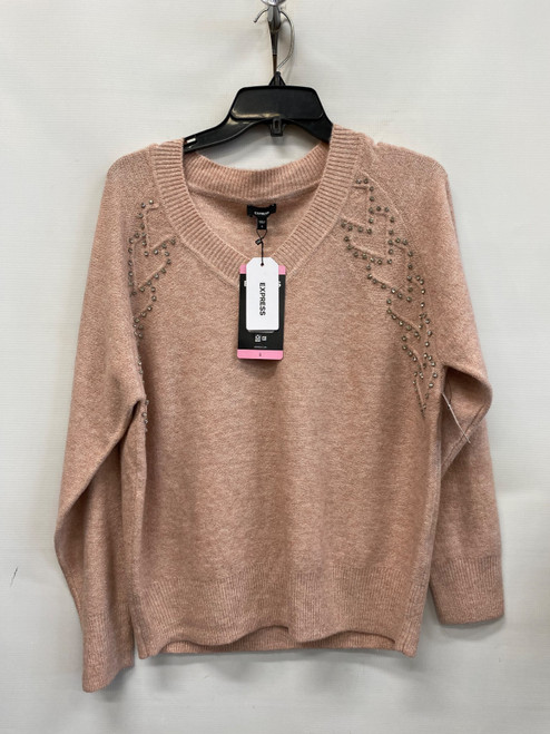 Vist Large View of Product Image Which is Used Express Lightweight Sweater S-4/6