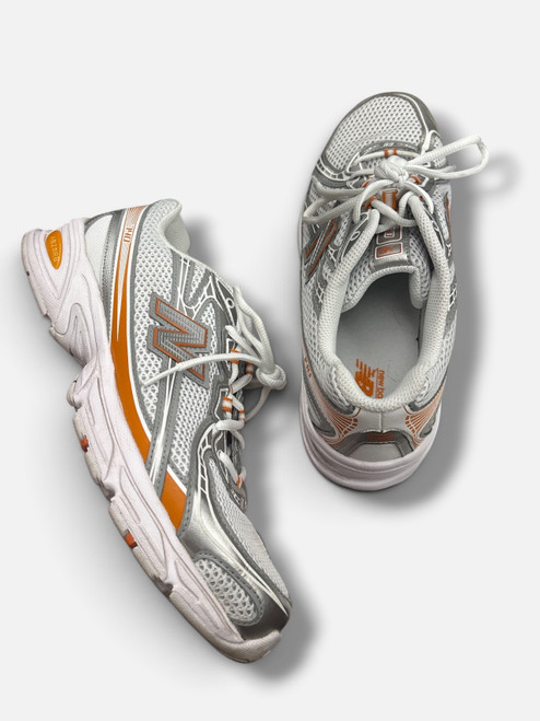 Vist Large View of Product Image Which is Used New Balance Mens Athletic Shoes 10
