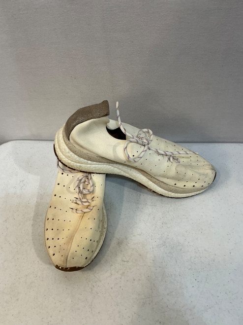 Vist Large View of Product Image Which is Used OTBT Casual Shoes 9