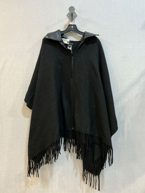 Vist Large View of Product Image Which is Used House Of Harlow 1960 Short Light Jacket M-8/10