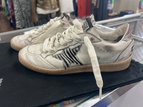 Vist Large View of Product Image Which is Used Golden Goose Casual Shoes 7.5
