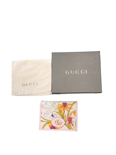 Vist Large View of Product Image Which is Used Gucci Leather Wallet