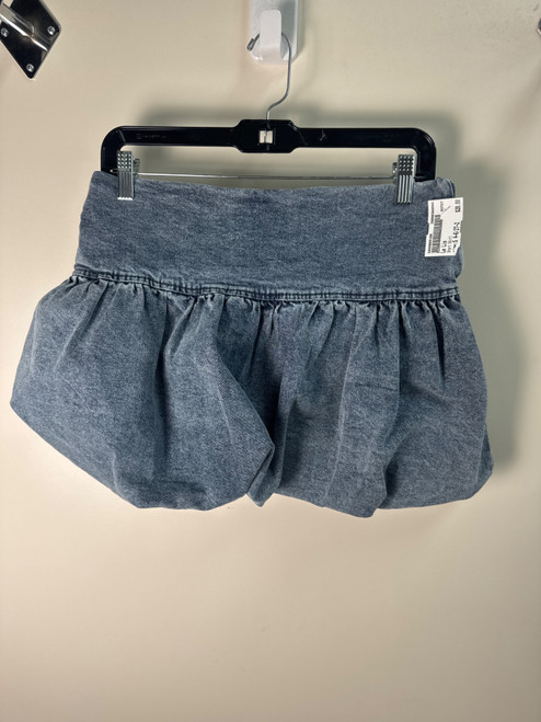 Vist Large View of Product Image Which is Used Le Lis Short Skirt S 4-6/27-28