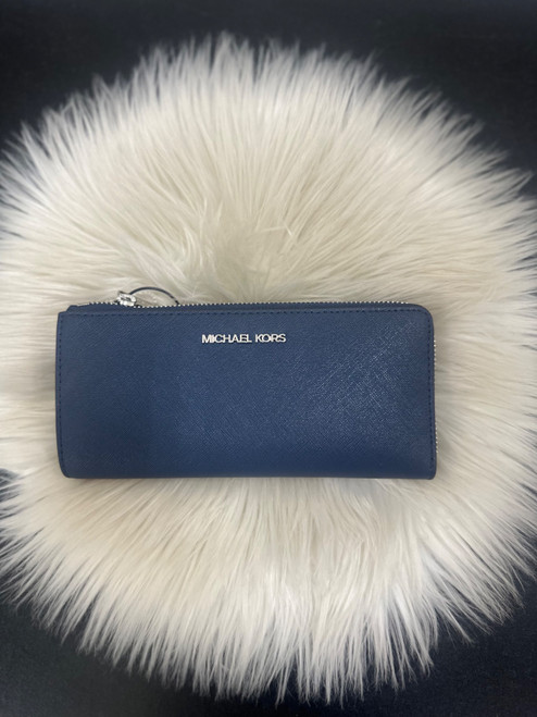 Vist Large View of Product Image Which is Used Michael Kors Small Leather Handbag