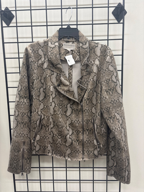 Vist Large View of Product Image Which is Used Marrakech Short Light Jacket XL-16