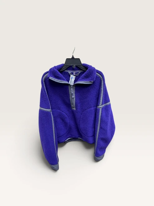 Vist Large View of Product Image Which is Used Free People Sweatshirt M-8/10