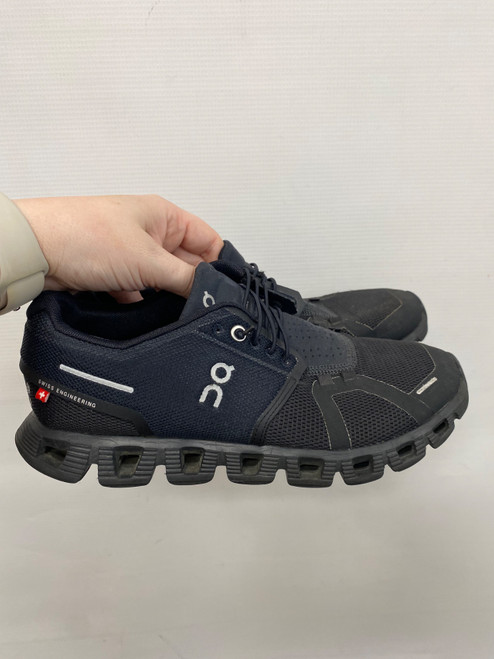Vist Large View of Product Image Which is Used On Cloud Performance Shoes 8