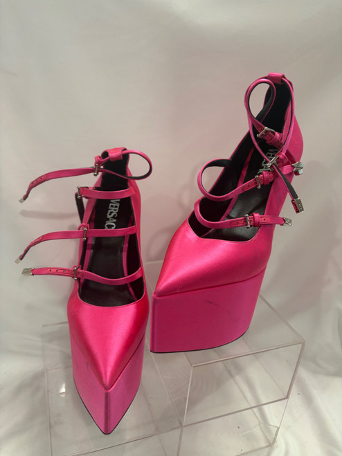 Vist Large View of Product Image Which is Used Versace High Heels 8.5