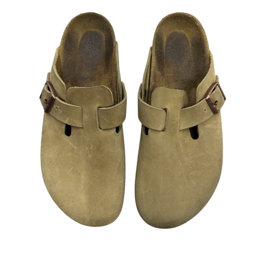 Vist Large View of Product Image Which is Used Birkenstock Flats 8