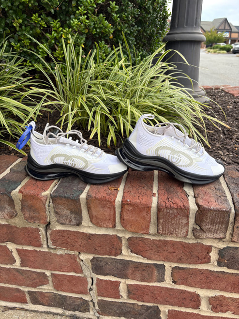 Vist Large View of Product Image Which is Used Gucci Casual Shoes 6.5
