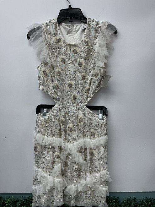Vist Large View of Product Image Which is Used Mac Duggal Short Special Occ Dress M-8/10