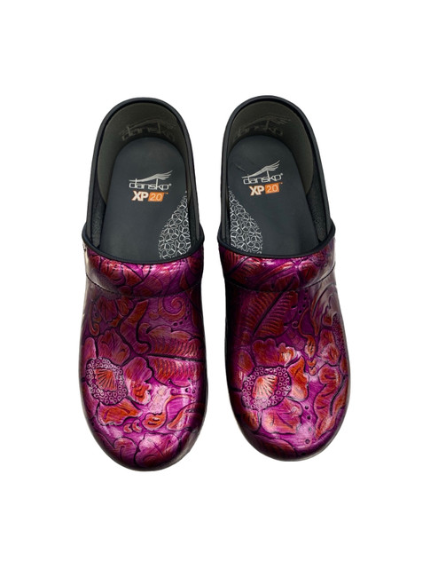 Vist Large View of Product Image Which is Used Dansko Clogs 8.5