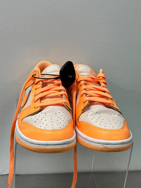 Vist Large View of Product Image Which is Used Nike Casual Shoes 8.5