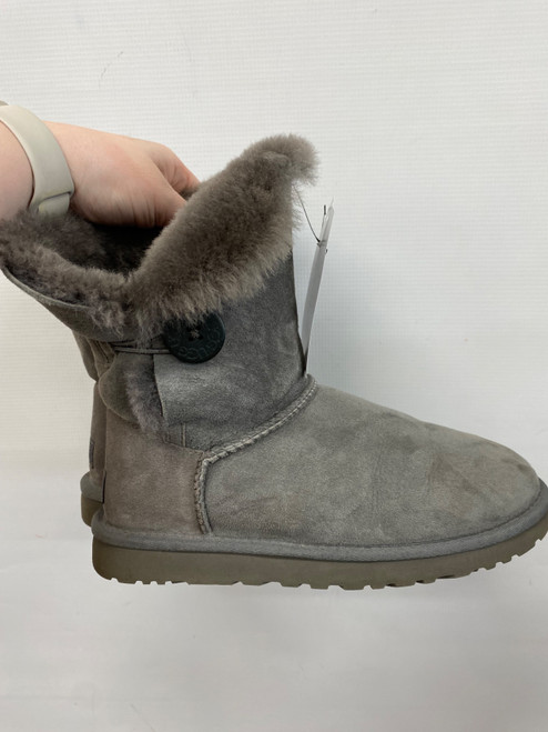 Vist Large View of Product Image Which is Used Ugg Australia Ankle Boots 7