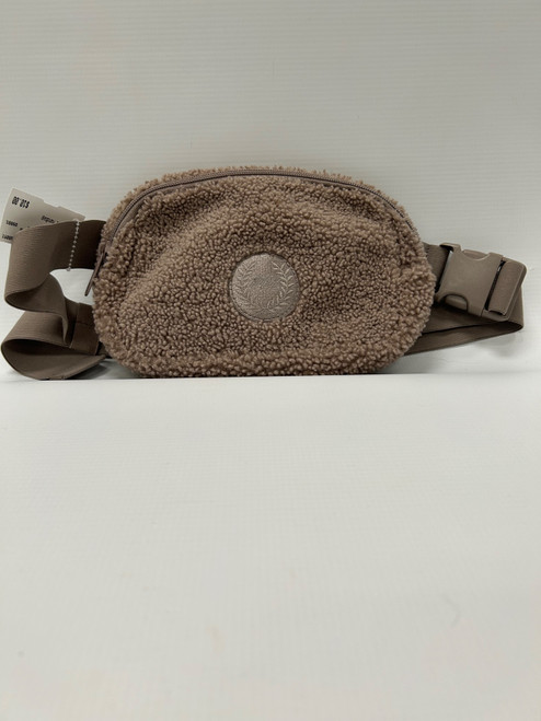 Vist Large View of Product Image Which is Used Unbranded Small Handbag