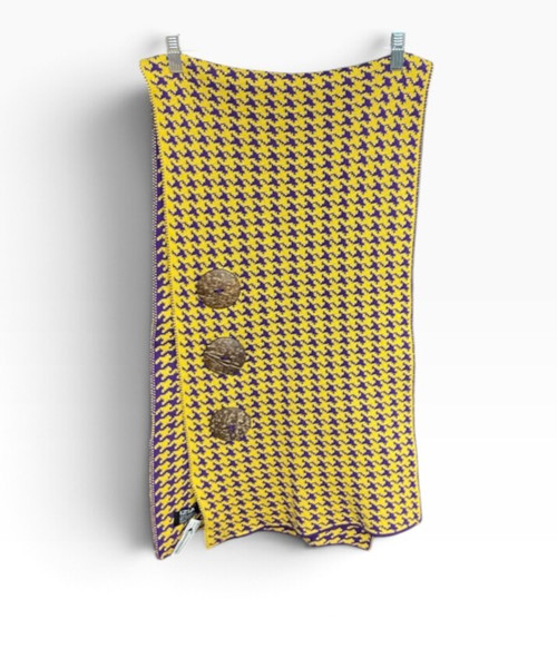 Vist Large View of Product Image Which is Used Unbranded Heavyweight Scarf