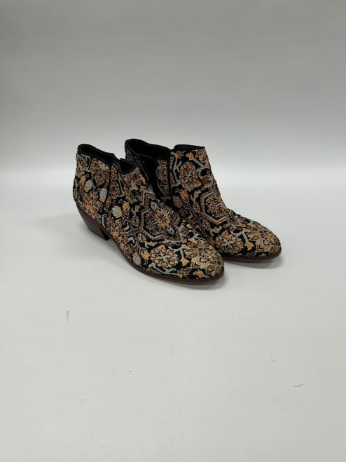 Vist Large View of Product Image Which is Used Sam Edelman Casual Shoes 8