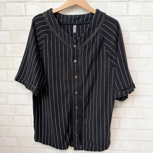 Vist Large View of Product Image Which is Used Free People Short Sleeve Top XS-0/2