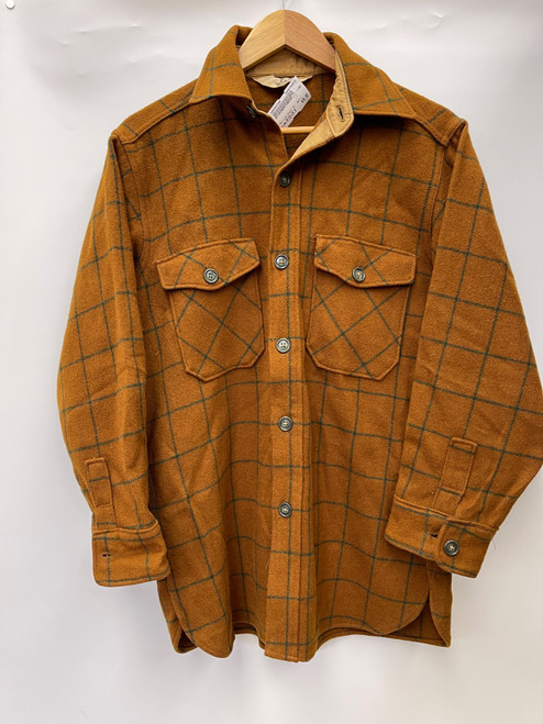 Vist Large View of Product Image Which is Used Woolrich Mens Long Sleeve Top M/15-15.5