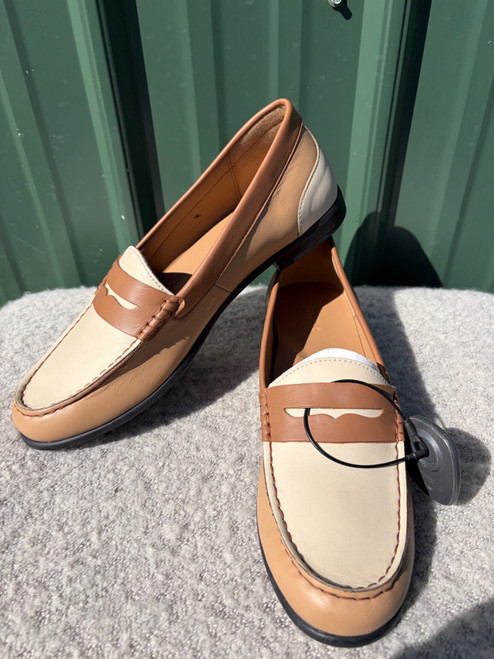 Vist Large View of Product Image Which is Used Array Flats 11