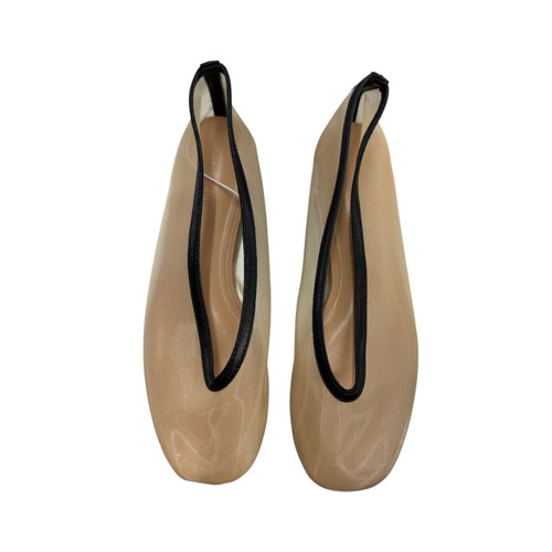 Vist Large View of Product Image Which is Used Old Navy Flats 6
