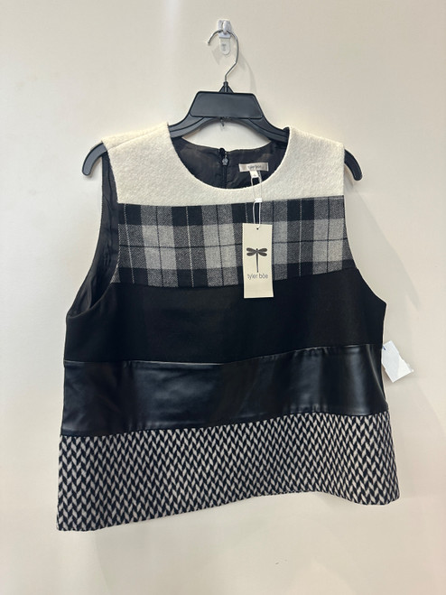 Vist Large View of Product Image Which is Used Tyler Boe Tank Top L-12/14