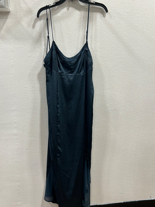 Vist Large View of Product Image Which is Used Free People Long Dress B XL-16