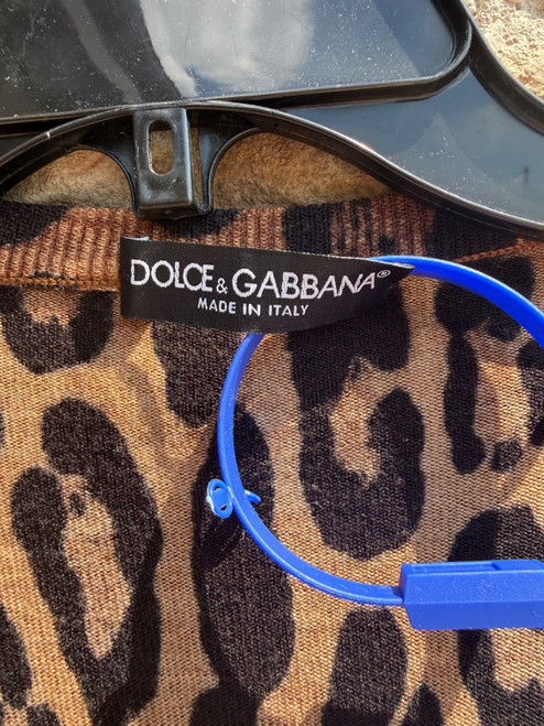 Vist Large View of Product Image Which is Used Dolce & Gabbana Long Sleeve S-4/6