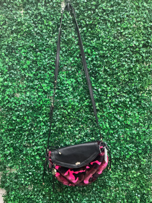 Vist Large View of Product Image Which is Used Juicy Couture Small Handbag