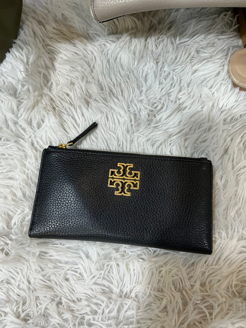 Vist Large View of Product Image Which is Used Tory Burch Leather Wallet