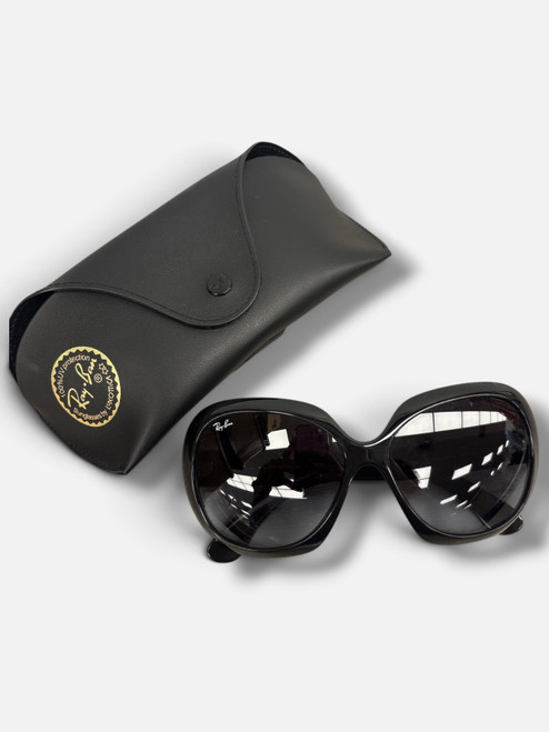 Vist Large View of Product Image Which is Used Ray-Ban Sunglasses