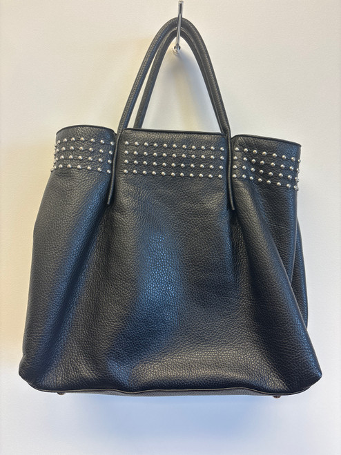 Vist Large View of Product Image Which is Used Unbranded Large Leather Handbag