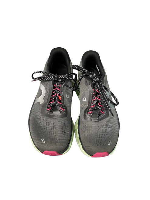Vist Large View of Product Image Which is Used On Cloud Performance Shoes 6