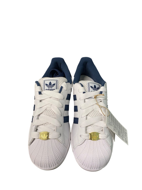 Vist Large View of Product Image Which is Used Adidas Casual Shoes 6.5