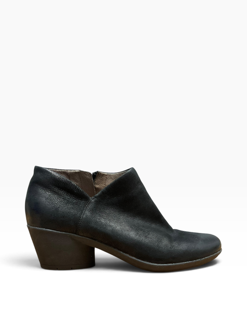 Vist Large View of Product Image Which is Used Dansko Ankle Boots 10.5