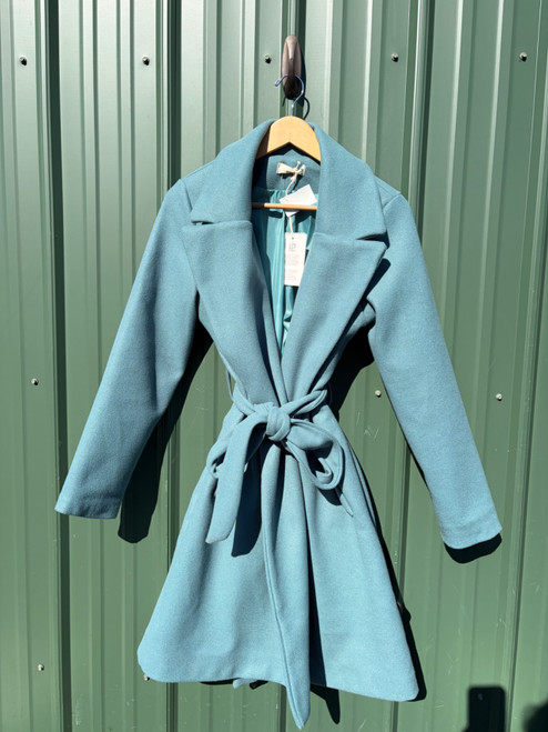 Vist Large View of Product Image Which is Used Firenze Long Heavy Coat M-8/10