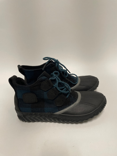 Vist Large View of Product Image Which is Used Sorel Outerwear Boots 8