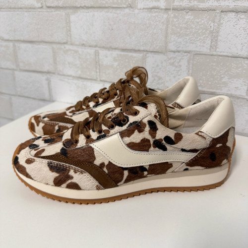 Vist Large View of Product Image Which is Used Dolce Vita Casual Shoes 8