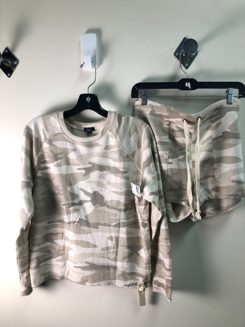 Vist Large View of Product Image Which is Used Unbranded Romper S-4/6