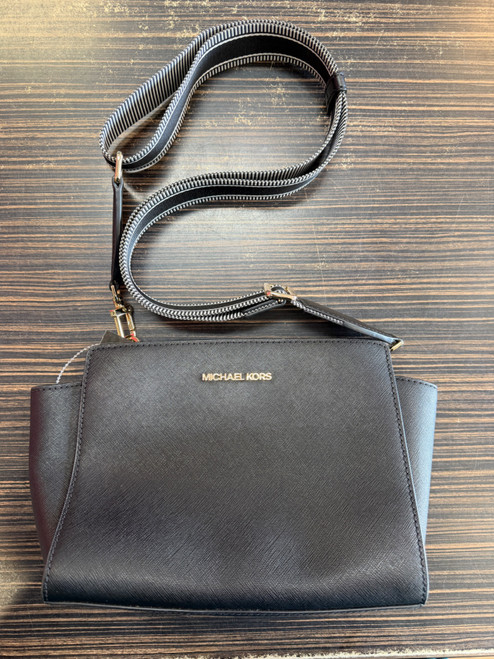 Vist Large View of Product Image Which is Used Michael Michael Kors Small Leather Handbag